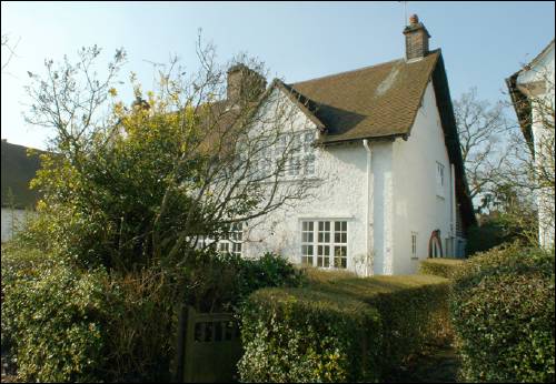 11 Asmuns Hill